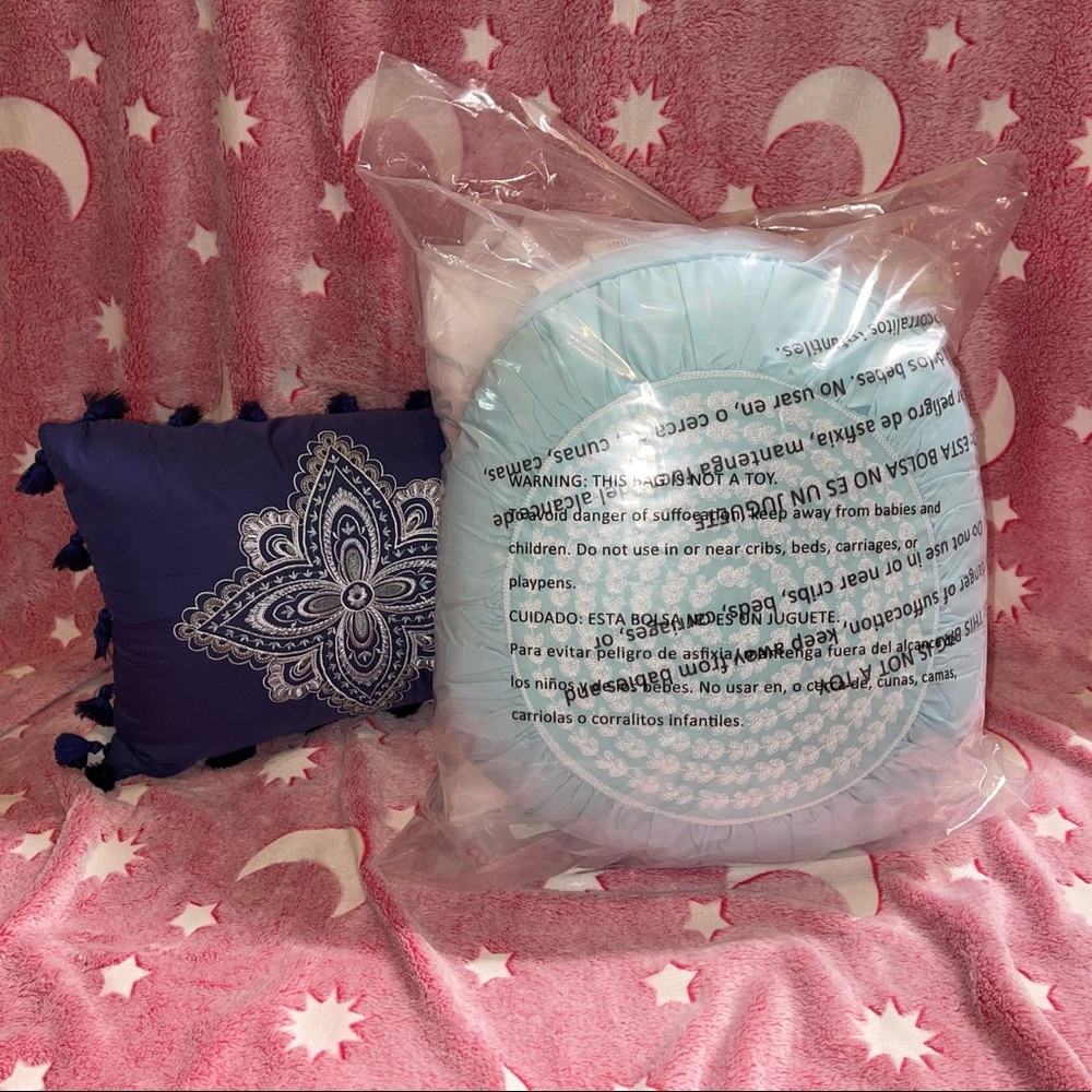 Decorative Pillows